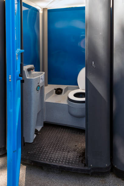 Best Porta potty rental near me  in Belington, WV
